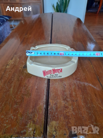Стар пепелник White Horse, снимка 4 - Други ценни предмети - 44826094