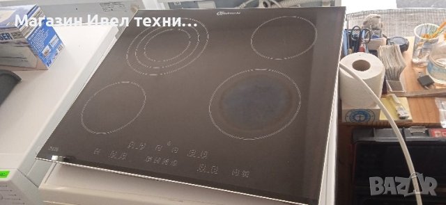 стъклокерамичен плот Bauknecht , снимка 2 - Котлони - 44380401