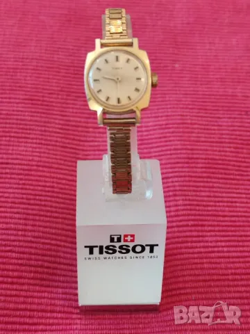 Дамски часовник TIMEX. 