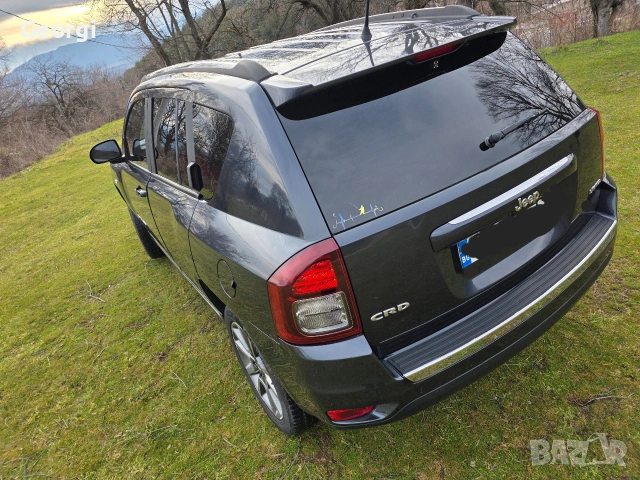Jeep Compass


2.2 Limited 4x4, снимка 8 - Автомобили и джипове - 53540455