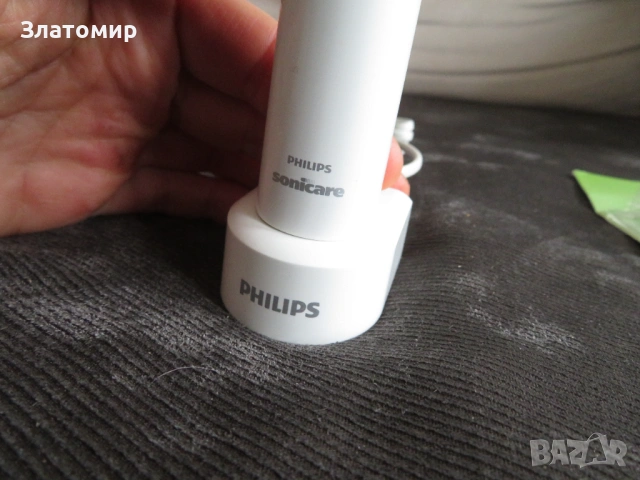Електрическа четка за зъби Philips Sonicare HX6530, снимка 2 - Други - 53379551