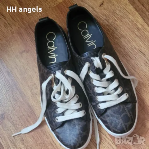 Calvin Klein сникърси, снимка 2 - Дамски ежедневни обувки - 47606415