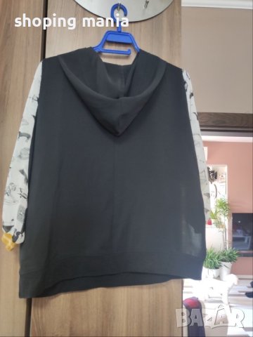 Блуза с качулка fetish , снимка 2 - Блузи с дълъг ръкав и пуловери - 42013984