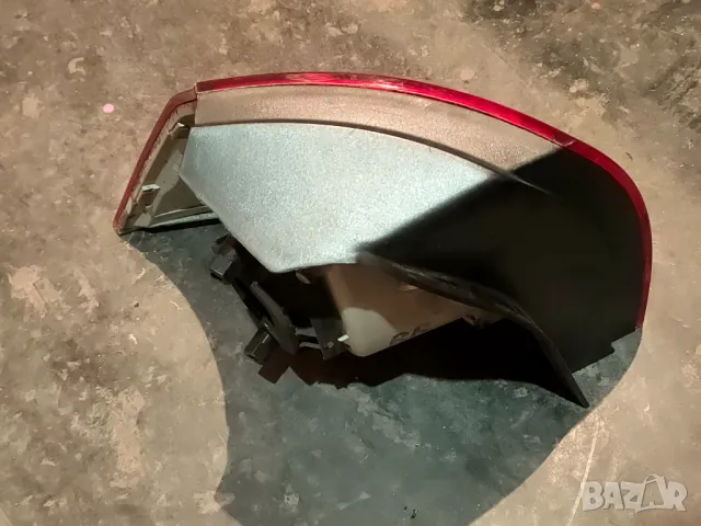 Заден десен (външен) стоп за VW Golf 5, снимка 4 - Части - 49419861