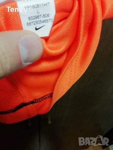 Nike оригинална оранжева мъжка тениска фланелка L, снимка 5 - Тениски - 39876245