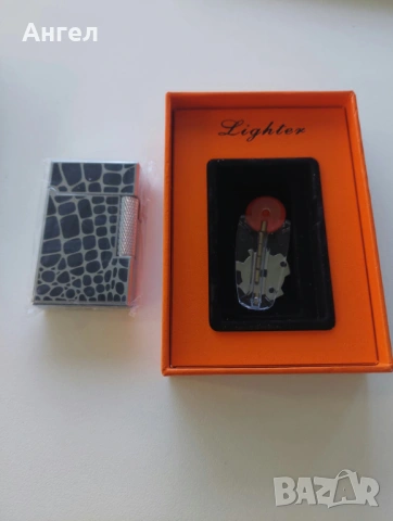 Метална запалка с два вида пламък