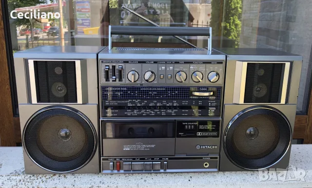 радиокасетофон HITACHI TRK-9100E