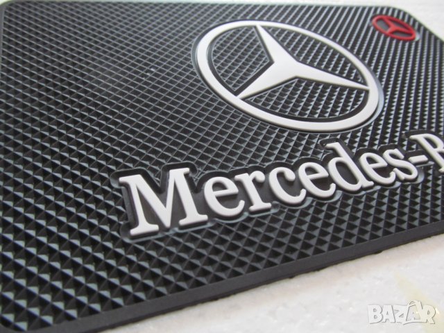 Mercedes-Benz Anti Slip Mat, снимка 5 - Аксесоари и консумативи - 41516175
