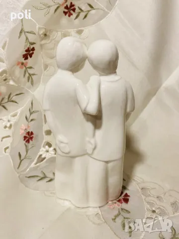порцеланова статуетка , снимка 4 - Статуетки - 48704262