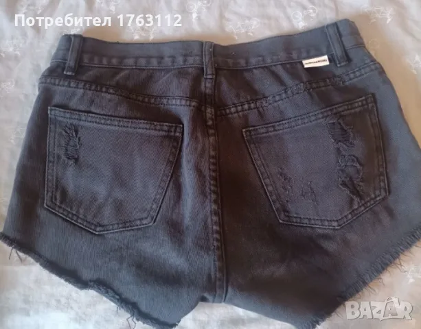 Billabong дамски черни дънкови шорти, размер 26, само изпрани, снимка 3 - Къси панталони и бермуди - 55734673