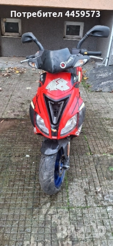 Aprilia sr 50 без документи!, снимка 2 - Мотоциклети и мототехника - 52462322