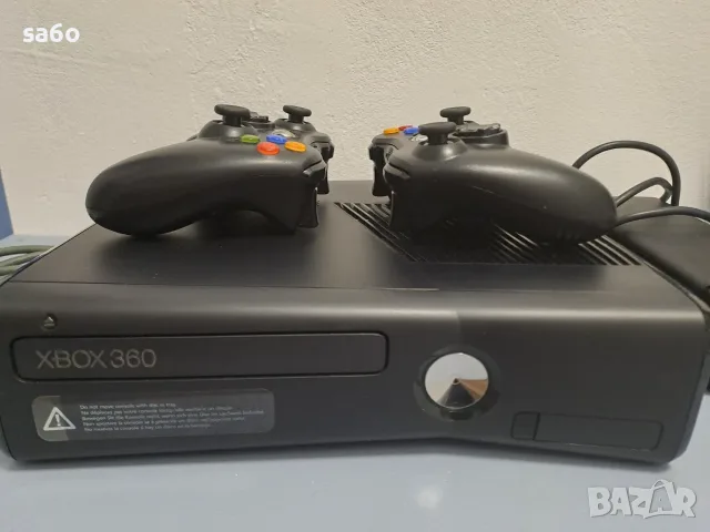 Xbox 360 Slim 250GB Хакнат, снимка 2 - Xbox конзоли - 55785933