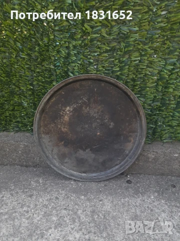 Стара медна синия