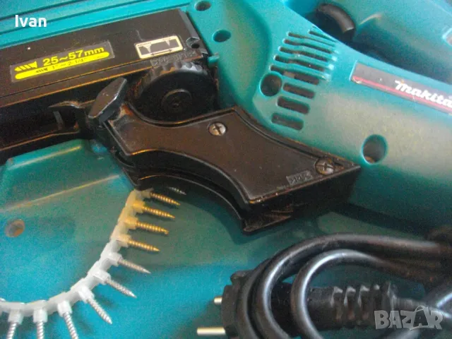 ЯПОНСКА ОРИГИНАЛНА МАКИТА ОТВЕРТКА ЗА СЕРИЙНО ЗАВИНТВАНЕ НА ГОЛЕМИ ВИНТОВЕ 25-57мм MAKITA 6834 Japan, снимка 9 - Отвертки - 48983182