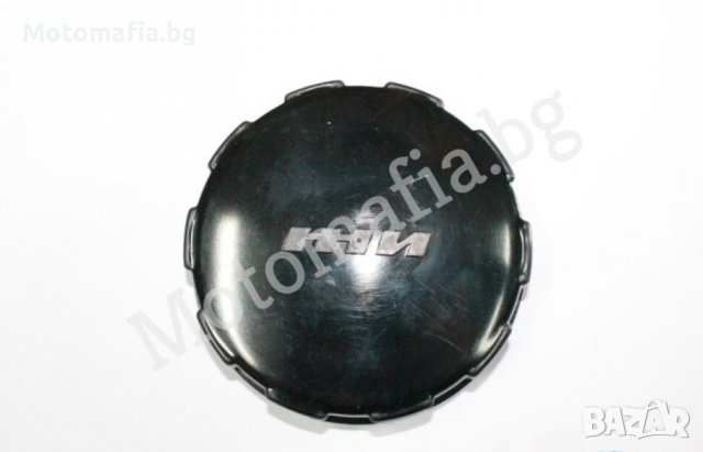 Иж капачка за резервоар