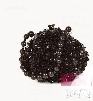 Чантичка  хит  в моментамарка Dice  Flirty black small bag, снимка 1