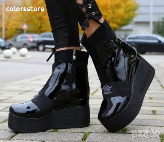 Боти на платформа - черен лак - K135