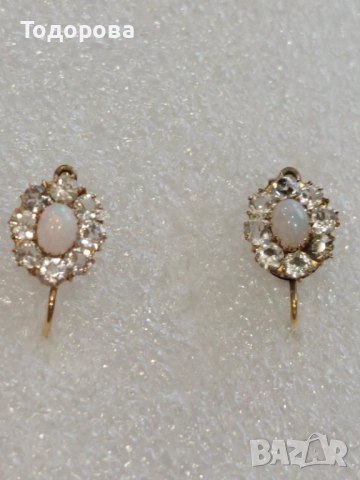 Дамски златни обеци с опали,злато 18к , снимка 2 - Обеци - 53395922