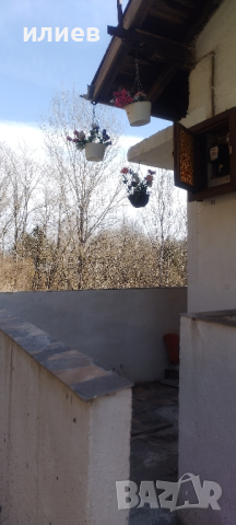 Масивна вила на 2 етажа на 40 км от София, снимка 9 - Вили - 44516821