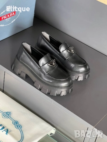 мокасини prada