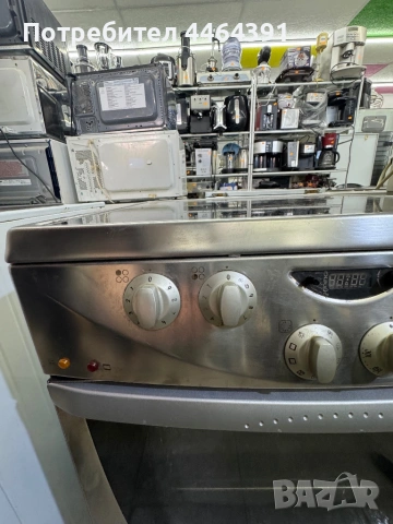 Готварска печка с керамични котлони Gorenje , снимка 3 - Печки, фурни - 53708358