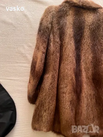 Дамско палто-естествено, снимка 11 - Якета - 49355966