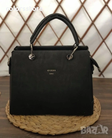 Луксозна чанта Guess код IM122, снимка 1 - Чанти - 38670036