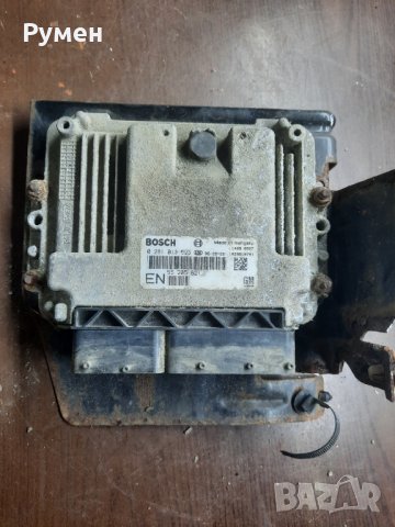 ECU ENGINE CONTROLLER OPEL ASTRA ZAFIRA 1.9 CDTI BOSCH 0 281 013 593, 0281013593