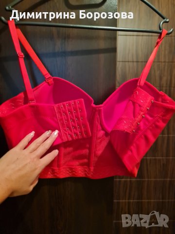 Червен Дамски топ/бюстие , снимка 2 - Корсети, бюстиета, топове - 41552843