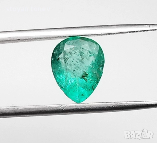 Естествен изумруд с красив зелен цвят 1.87кт.! Сертифициран!, снимка 4 - Други - 52126712