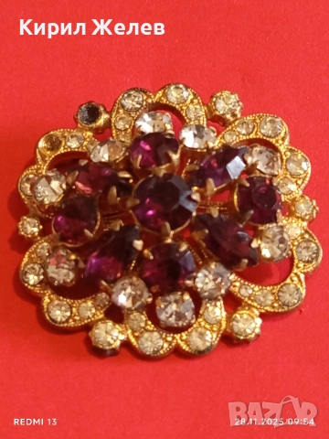 Кристална брошка с червени и бели кристали АМЕТИСТ Чешки кристал 46255