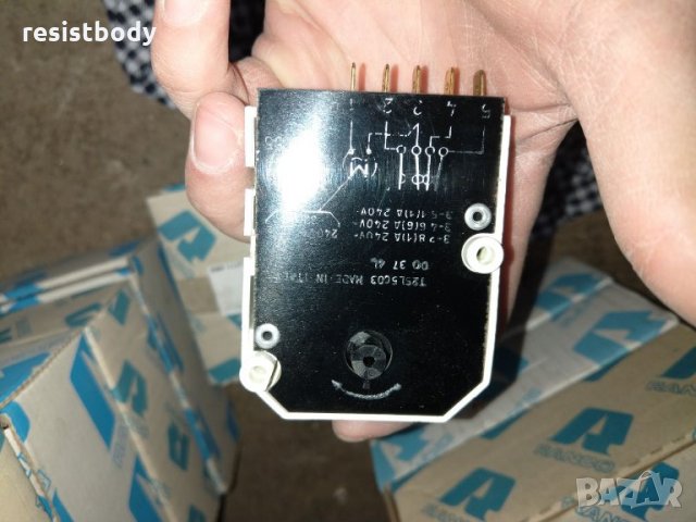 Термостати, пресостати, дефрост , релета ледогенератори, сензори, снимка 12 - Друго търговско оборудване - 35841804