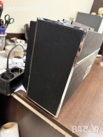 🔈Винтидж колекционерско радио Zenith Trans-Oceanic Royal D7000Y🔈, снимка 7 - Радиокасетофони, транзистори - 56106378