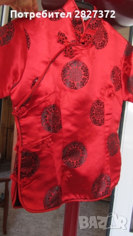 Продавам красива риза - блуза коприна , снимка 2 - Ризи - 36083527