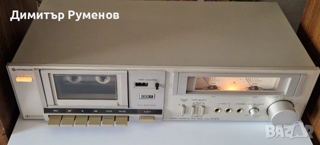 Касетен дек Hitachi D-E10, снимка 5 - Декове - 53752398