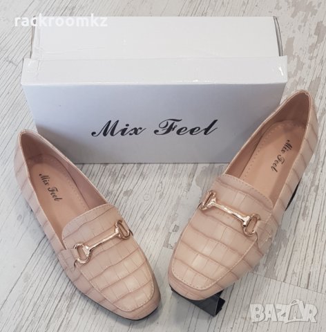 РАЗПРОДАЖБА! Дамски елегантни обувки на нисък ток, снимка 2 - Дамски елегантни обувки - 34412167