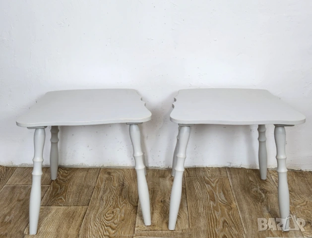 Комплект дървени табуретки 