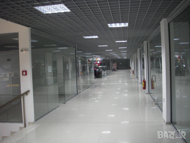 Офис в Супер Центъра на гр. Пловдив, снимка 3 - Офиси - 53857978