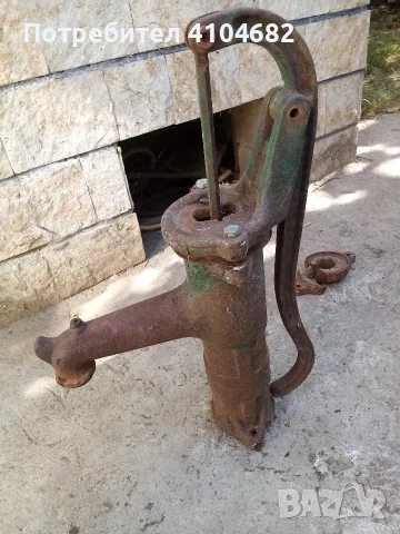 Стара ръчна помпа за вода, снимка 4 - Напояване - 56136787