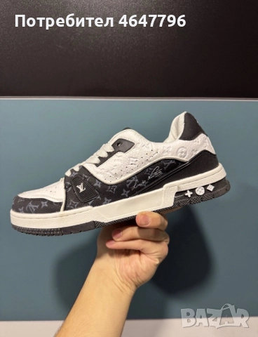 Louis Vuitton обувки размер 43, снимка 3 - Ежедневни обувки - 52374539