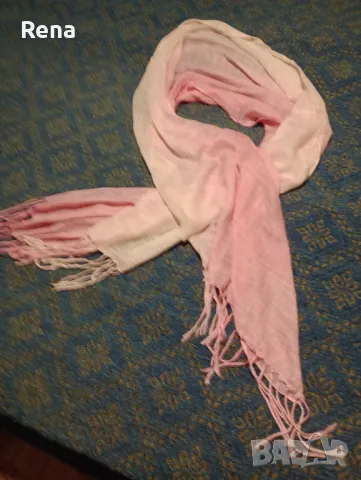 Дамски шалове 