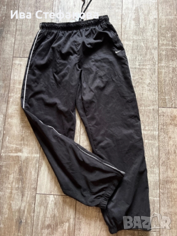 Уникален оригинален спортен черен панталон долнище Nike Найк класически модел дишаща материя, снимка 3 - Спортни дрехи, екипи - 51700539
