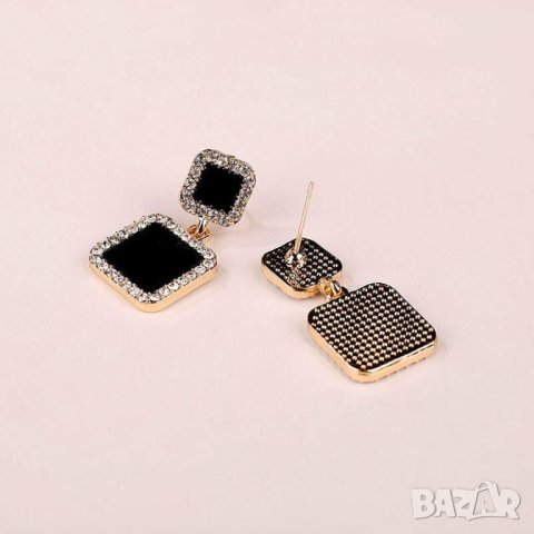 Обеци с черни кристали - висящи, снимка 6 - Обеци - 42077189