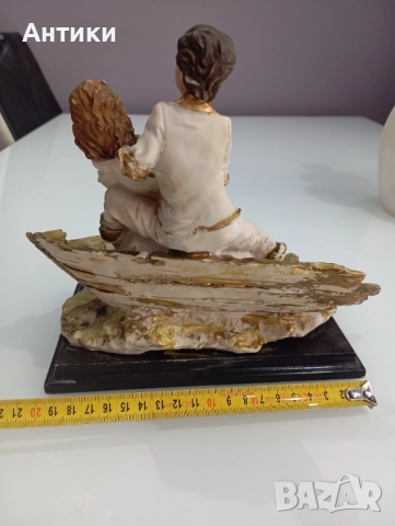 Стара порцеланова фигура Capodimonte колекционерска , снимка 7 - Статуетки - 52661332