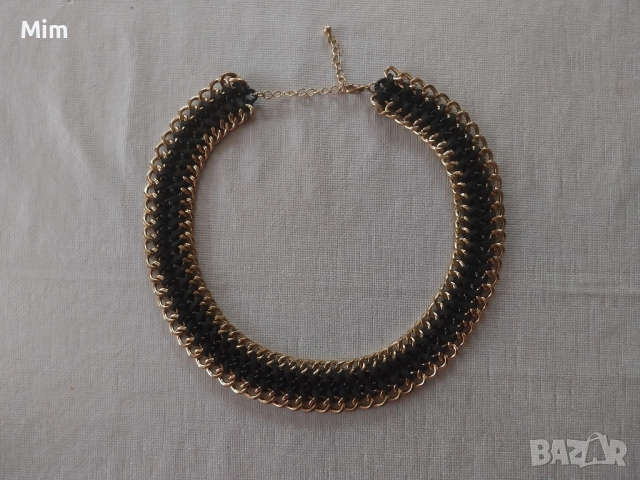 Колие от синджири с вплетена кожа , снимка 2 - Колиета, медальони, синджири - 52016380