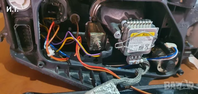 Оригинален Би Ксенонов фар за Audi A4, S4 B6,Ауди А4 С4 оборудвани рециклиран., снимка 8 - Аксесоари и консумативи - 50403759