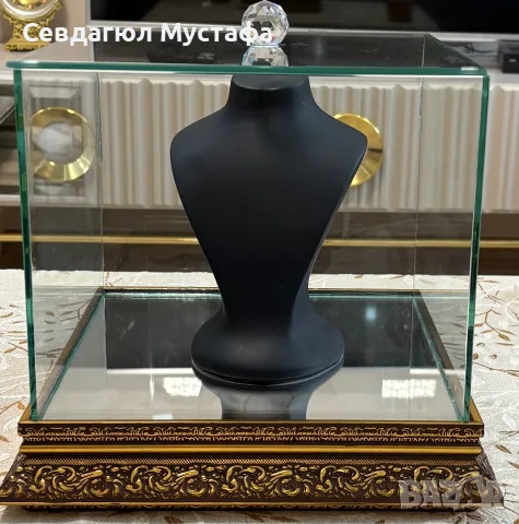 Стеклени кутии за бижута