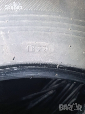 235/65/17 Гуми, снимка 3 - Гуми и джанти - 52244261