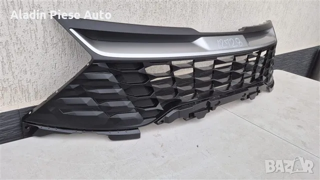 Kia Sportage 5 централна решетка 2022 2023 2024 2025 код 86350-R2000, 86350R2000, 86351-R2000 , снимка 3 - Аксесоари и консумативи - 48780038