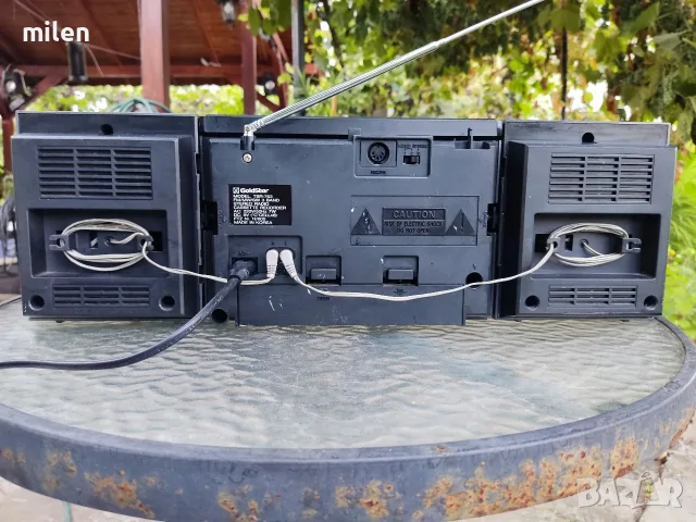 GoldStar TSR-763, снимка 4 - Радиокасетофони, транзистори - 55791451